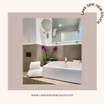Lakeside View Apartman *